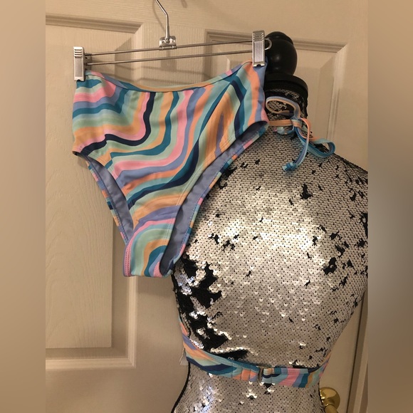 Multicoloured High Waisted Bikini with Crisscross Front Halter Push-up Top - Picture 4 of 7